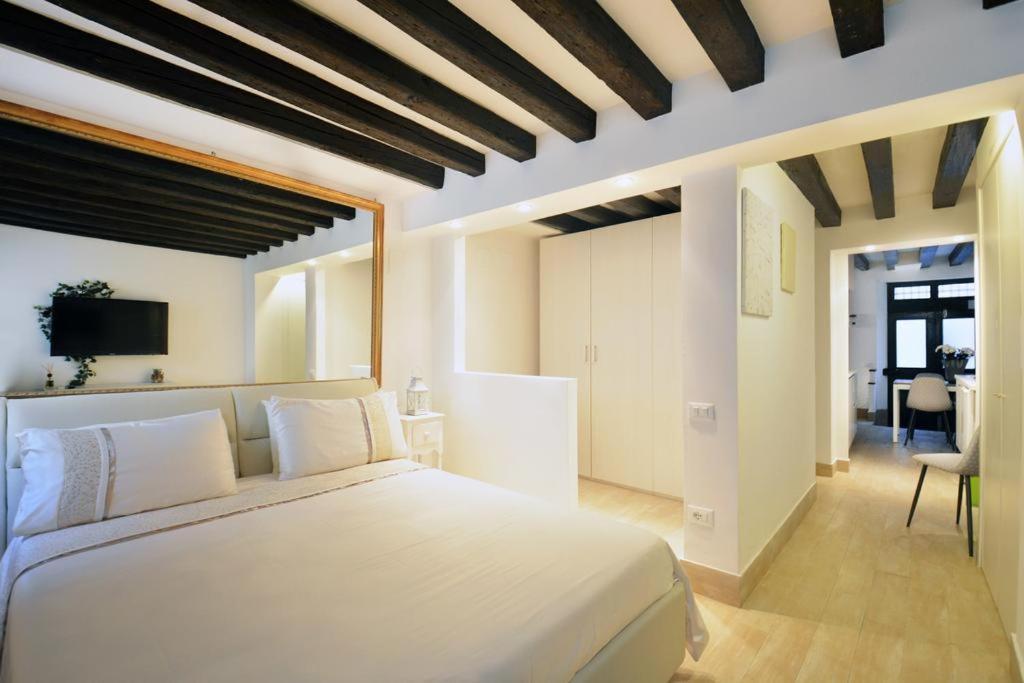 Casanova Flat Apartment Венеция Екстериор снимка