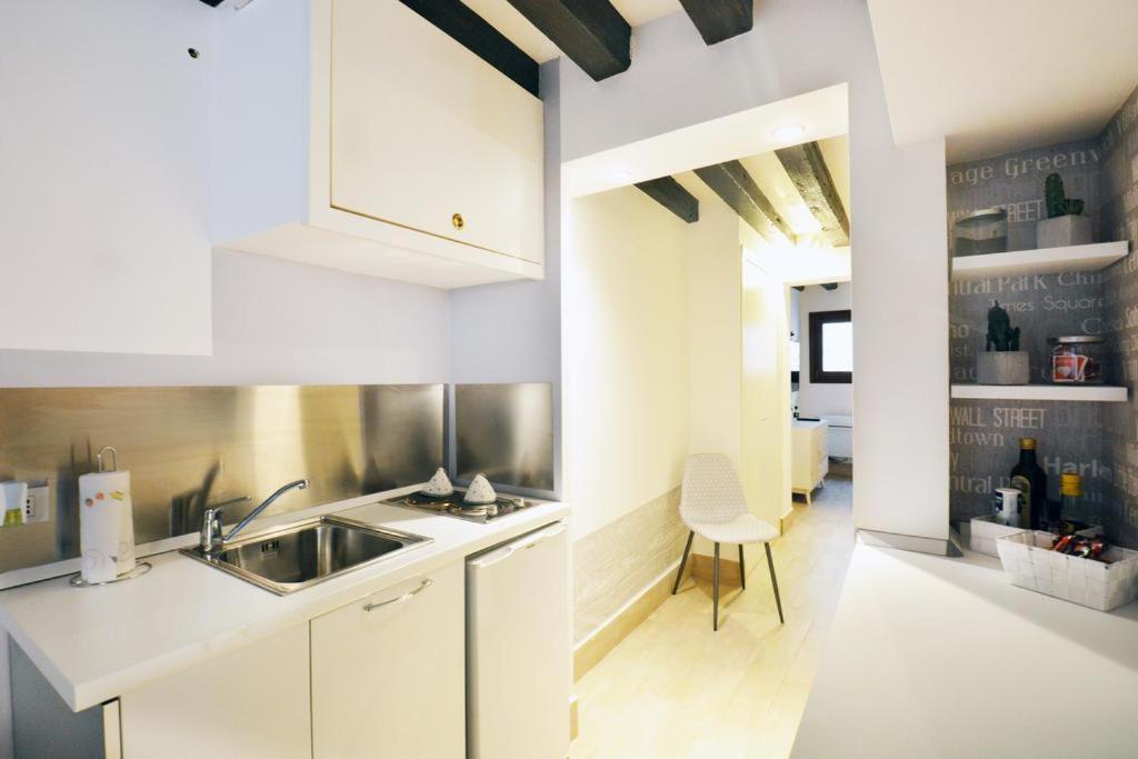 Casanova Flat Apartment Венеция Екстериор снимка